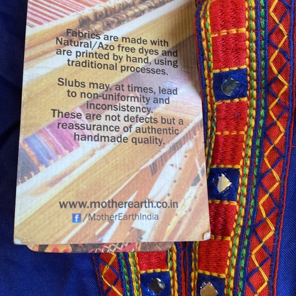 Mother Earth Ethnic Size Medium NWT Blue Top Handmade quality (see pictures) - Picture 7 of 10